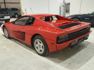Illustration for article titled This Salvage-Title 1990 Ferrari Testarossa Is Super Cheap and Putting Some Bad Ideas in My Head